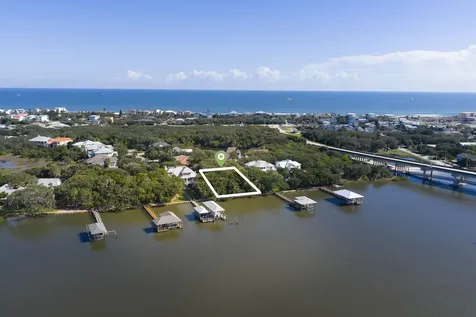 301 S La Crescenta Drive St Augustine FL 32080