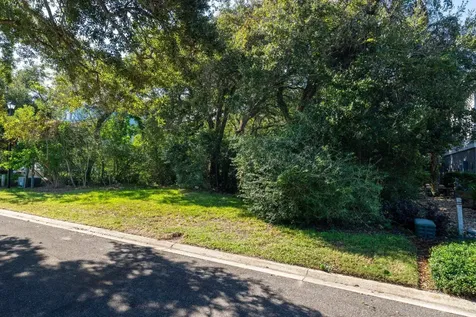 301 S La Crescenta Drive St Augustine FL 32080