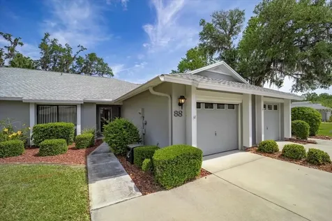 88 Lake Forest Place Palm Coast FL 32137