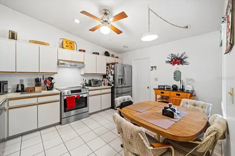 88 Lake Forest Place Palm Coast FL 32137