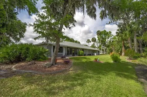 88 Lake Forest Place Palm Coast FL 32137