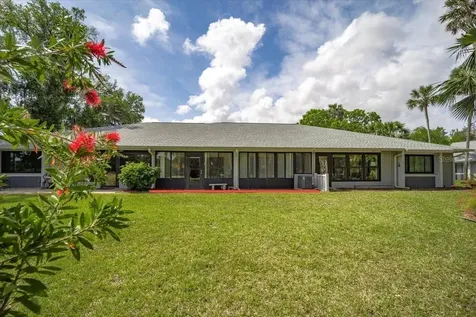 88 Lake Forest Place Palm Coast FL 32137