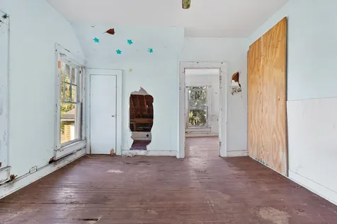 221 S 5th Street Palatka FL 32177