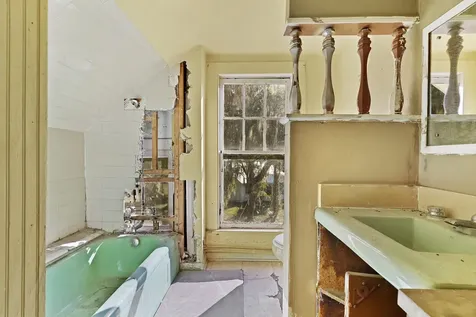 221 S 5th Street Palatka FL 32177