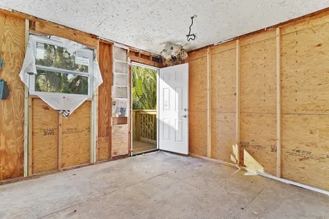 221 S 5th Street Palatka FL 32177