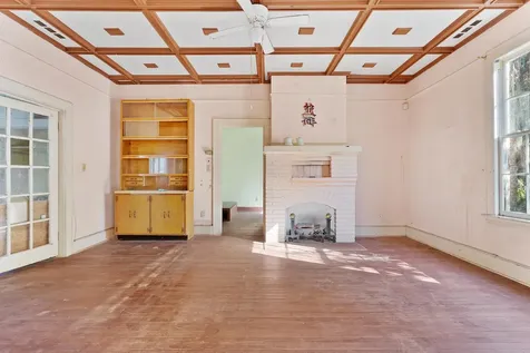 221 S 5th Street Palatka FL 32177