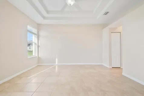 76 Park Place Circle Palm Coast FL 32164