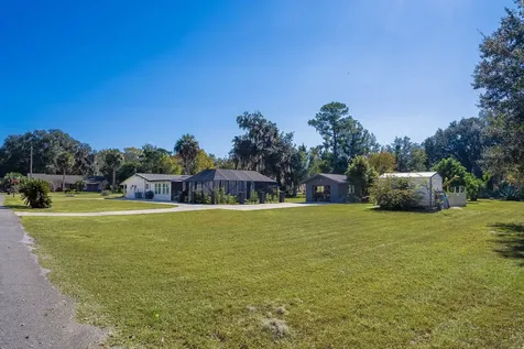123 Esperanza Grove Road East Palatka FL 32131