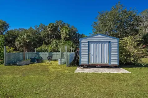 123 Esperanza Grove Road East Palatka FL 32131