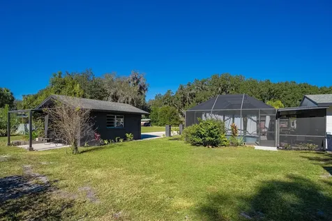 123 Esperanza Grove Road East Palatka FL 32131