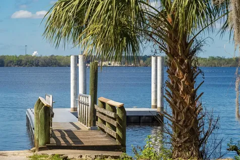 123 Esperanza Grove Road East Palatka FL 32131
