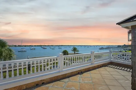 178 Avenida Menendez St Augustine FL 32084