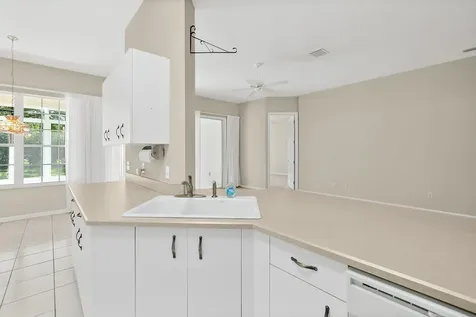 10 Chatham Place Palm Coast FL 32164