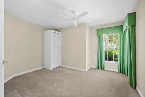 10 Chatham Place Palm Coast FL 32164