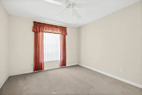 10 Chatham Place Palm Coast FL 32164