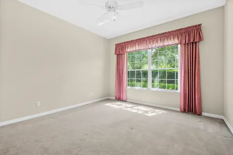 10 Chatham Place Palm Coast FL 32164