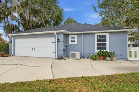 241 Crystal Cove Drive Palatka FL 32177