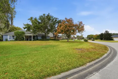 241 Crystal Cove Drive Palatka FL 32177