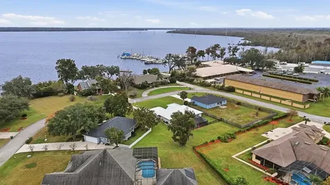 241 Crystal Cove Drive Palatka FL 32177