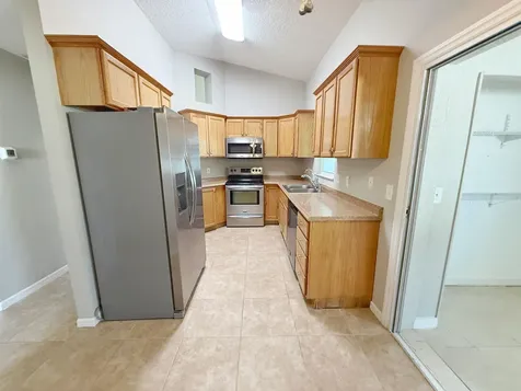 39 Fischer Lane Palm Coast FL 32137