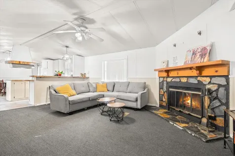 5994-1&2 Splendora Lane Jacksonville FL 32219