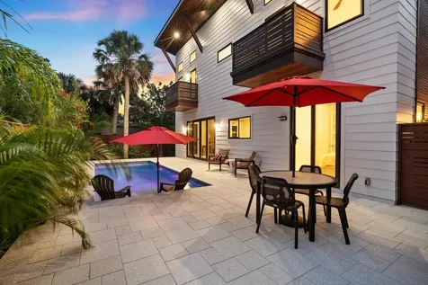 327 Minorca Avenue St Augustine FL 32080