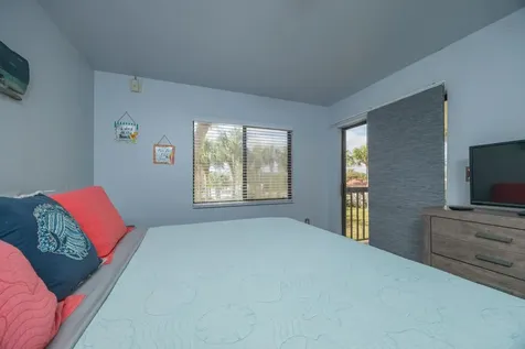 4250 A1a South St Augustine FL 32080-0225
