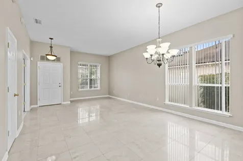 425 S Hidden Tree Drive St Augustine FL 32086