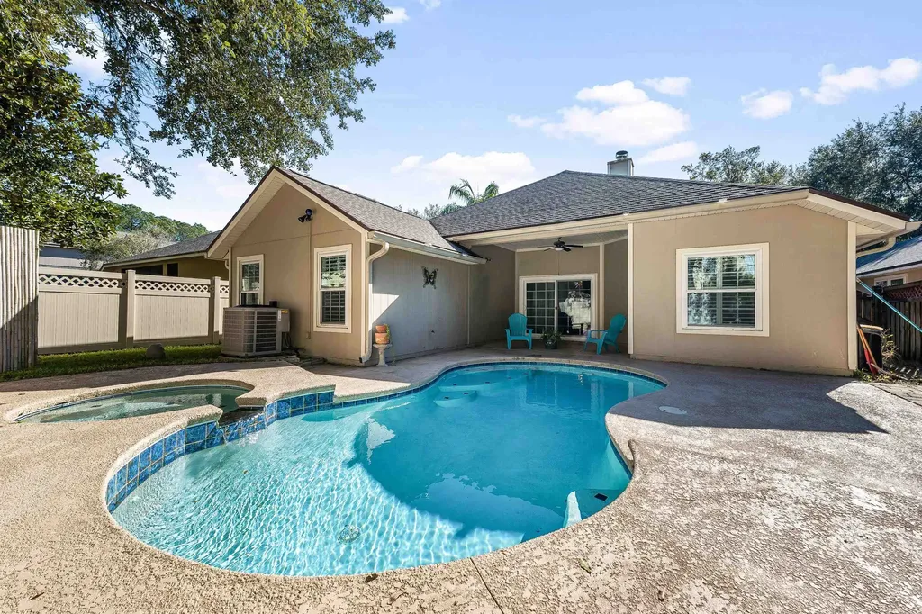 1236 Splendid Ravine Street St Augustine FL 32092