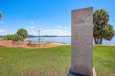 121 Herja Acre Lane Palatka FL 32177