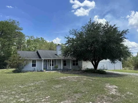 1134 Coral Farms Road Florahome FL 32140