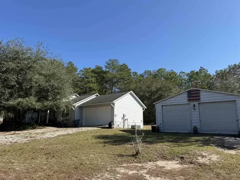 1134 Coral Farms Road Florahome FL 32140