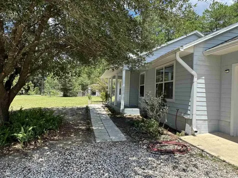 1134 Coral Farms Road Florahome FL 32140