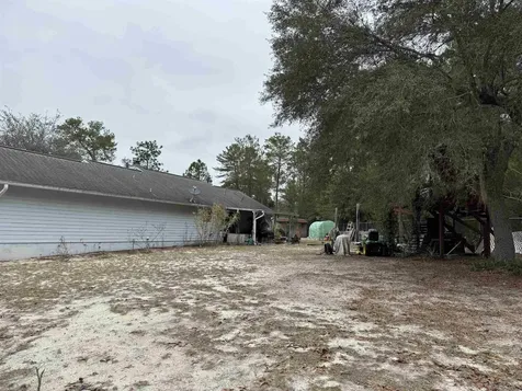 1134 Coral Farms Road Florahome FL 32140