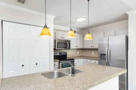 8 Catalonia Court St Augustine FL 32086
