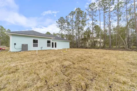 10615 Baylor Avenue Hastings FL 32145