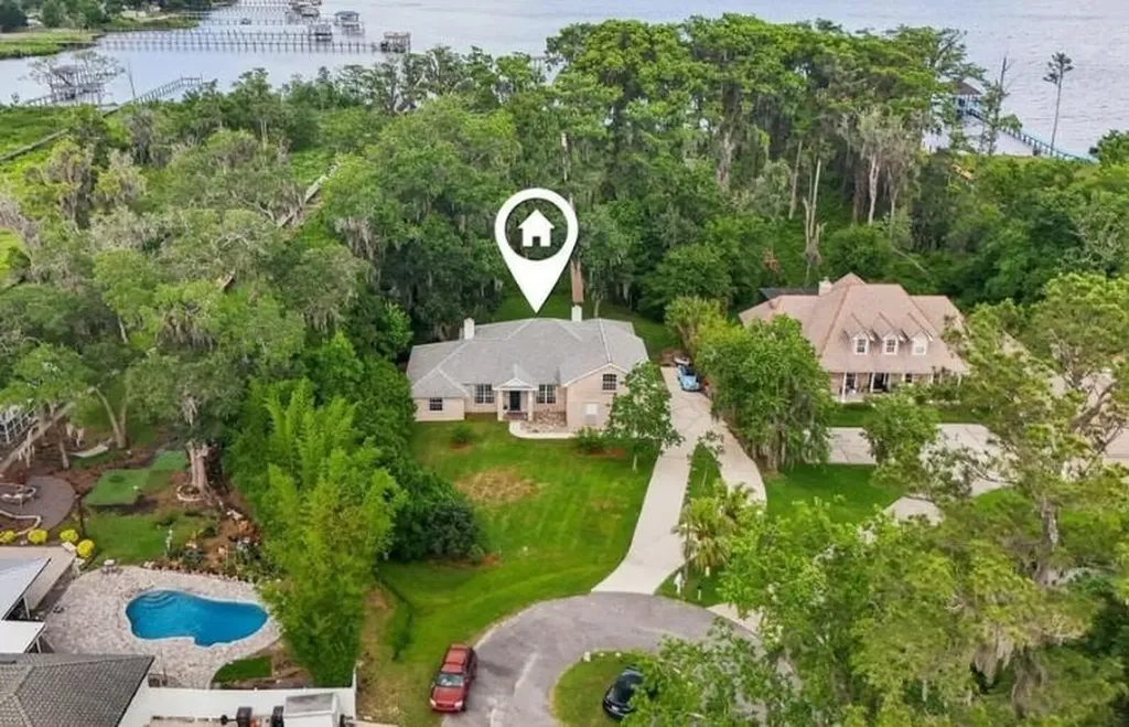1780 Southlake Drive Middleburg FL 32068