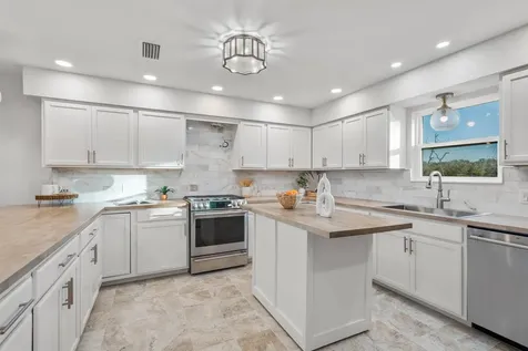 420 Trade Wind Lane St Augustine FL 32080