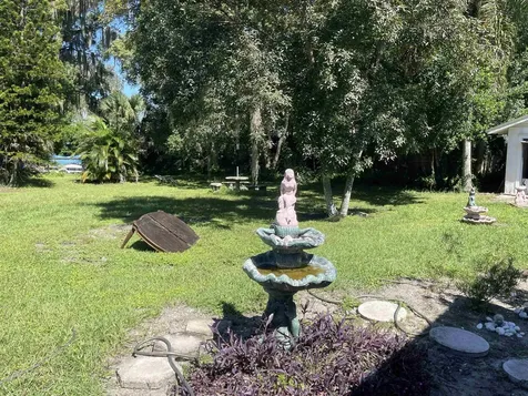 128 Magnolia Crescent City FL 32112