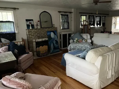 128 Magnolia Crescent City FL 32112