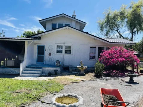 128 Magnolia Crescent City FL 32112
