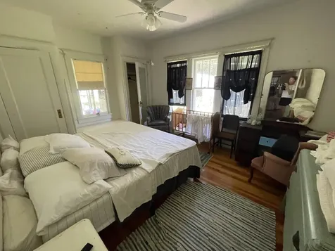 128 Magnolia Crescent City FL 32112