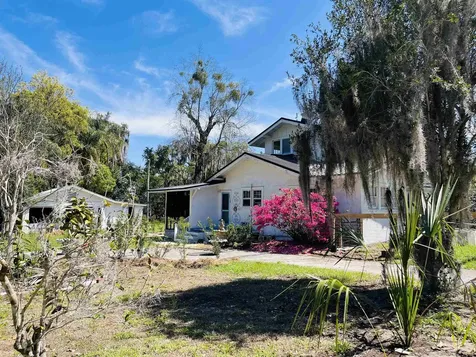128 Magnolia Crescent City FL 32112