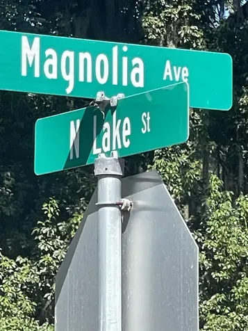 128 Magnolia Crescent City FL 32112