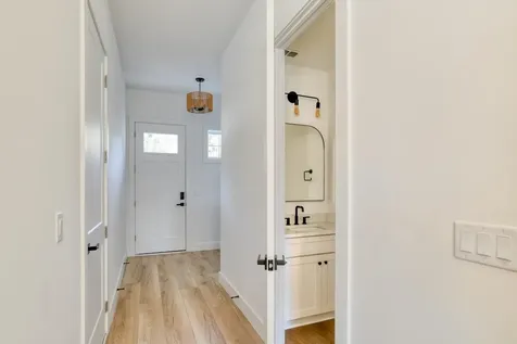 7 Sebastian Avenue St Augustine FL 32084-0000