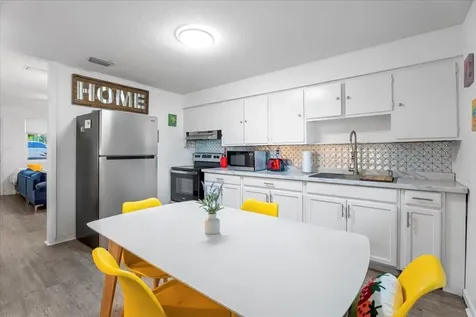 256 1/2 Cervantes St Augustine FL 32084