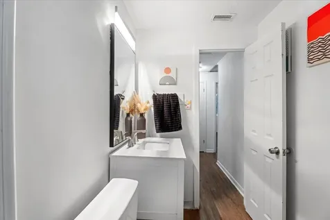 256 1/2 Cervantes St Augustine FL 32084