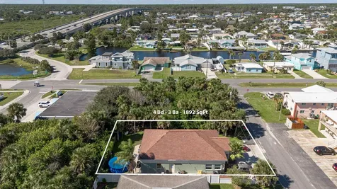 319 N 3rd Street Flagler Beach FL 32136