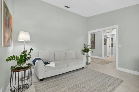 27 Oakmont Circle Ormond Beach FL 32174