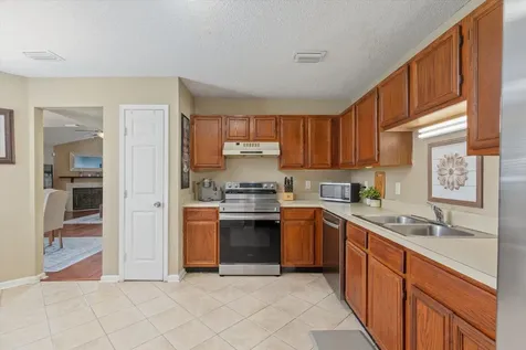 10518 Running Oak Court Jacksonville FL 32246